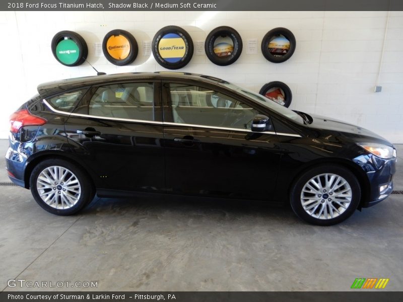 Shadow Black / Medium Soft Ceramic 2018 Ford Focus Titanium Hatch