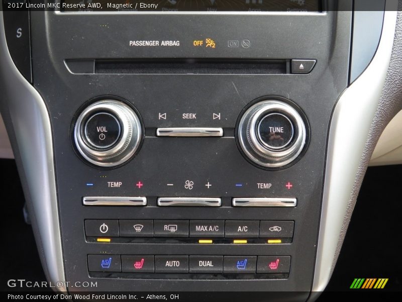 Magnetic / Ebony 2017 Lincoln MKC Reserve AWD