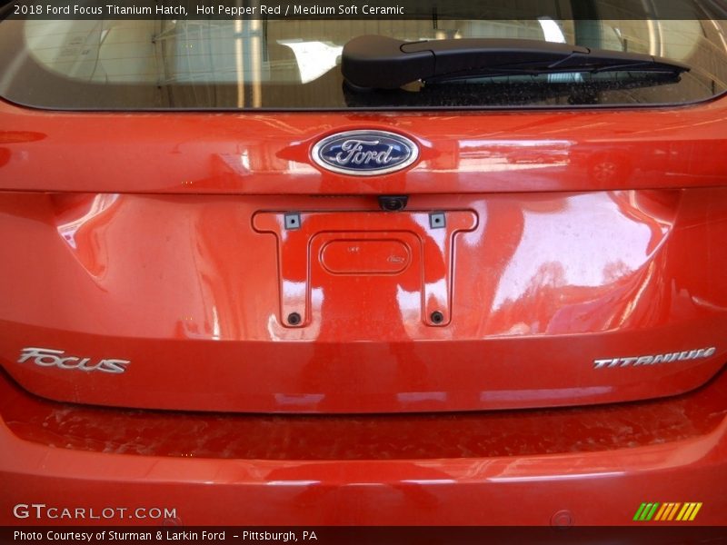 Hot Pepper Red / Medium Soft Ceramic 2018 Ford Focus Titanium Hatch