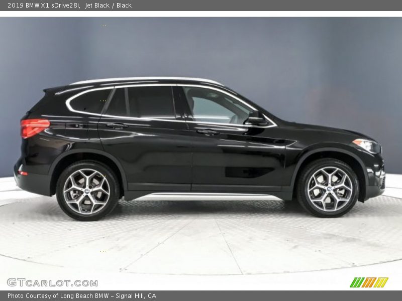 Jet Black / Black 2019 BMW X1 sDrive28i