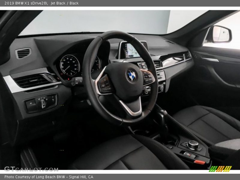 Jet Black / Black 2019 BMW X1 sDrive28i