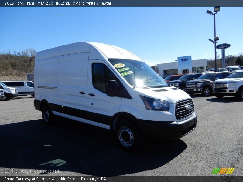 Front 3/4 View of 2019 Transit Van 250 HR Long