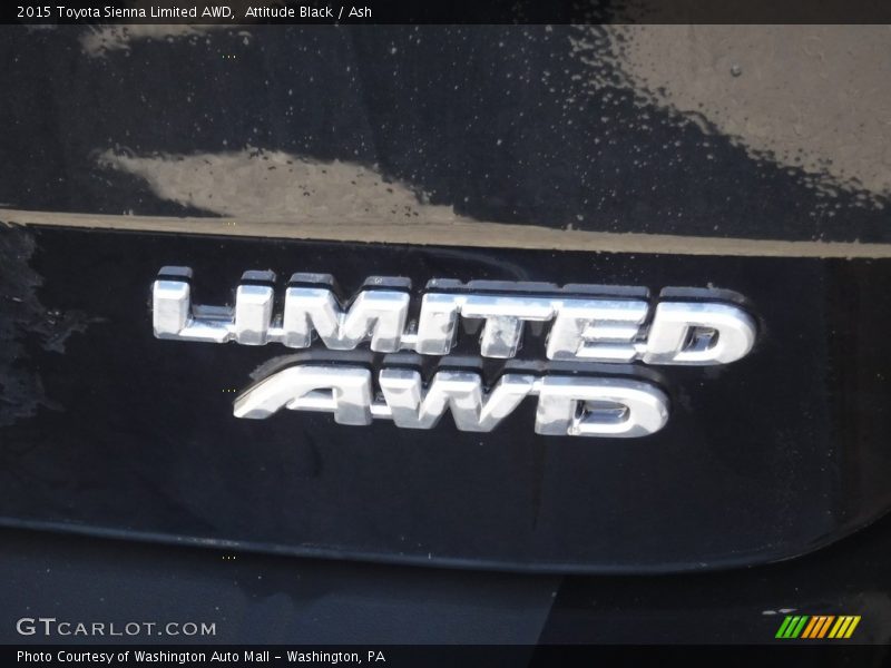 Attitude Black / Ash 2015 Toyota Sienna Limited AWD