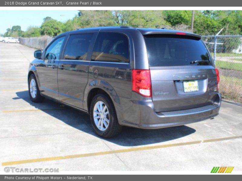 Granite Pearl / Black 2018 Dodge Grand Caravan SXT