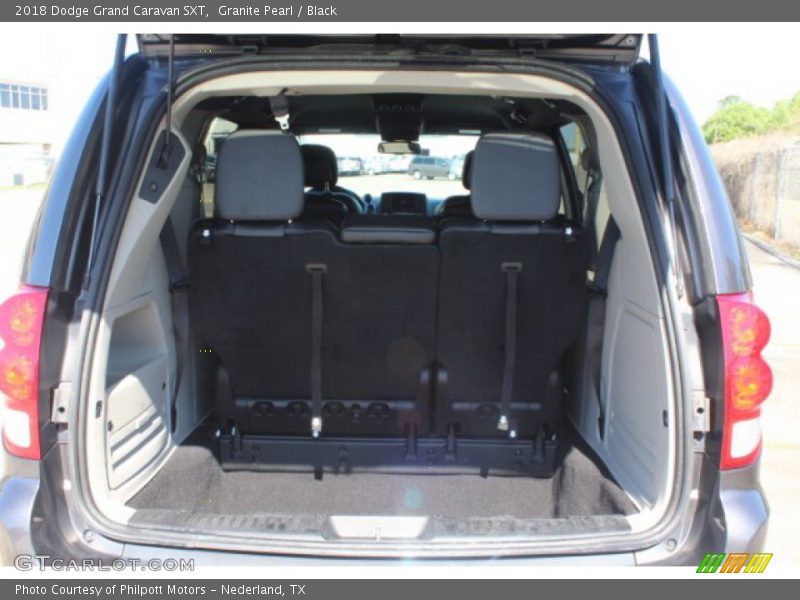Granite Pearl / Black 2018 Dodge Grand Caravan SXT