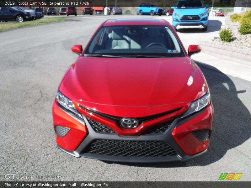 Supersonic Red / Ash 2019 Toyota Camry SE