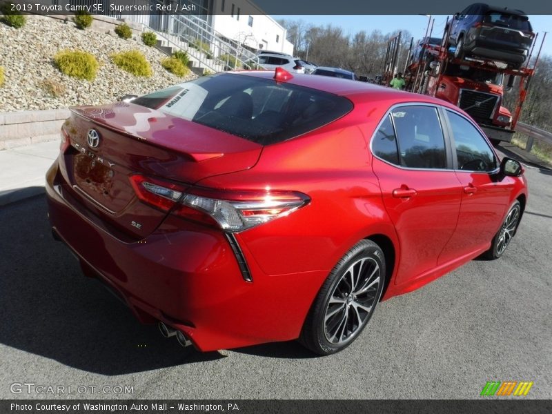 Supersonic Red / Ash 2019 Toyota Camry SE