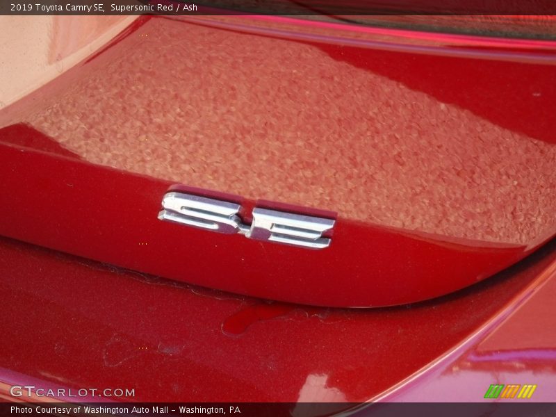 Supersonic Red / Ash 2019 Toyota Camry SE