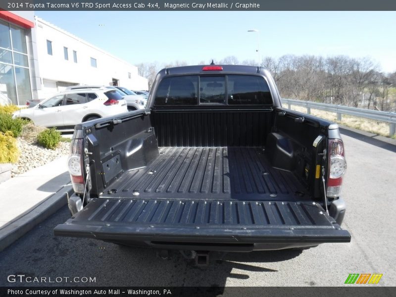 Magnetic Gray Metallic / Graphite 2014 Toyota Tacoma V6 TRD Sport Access Cab 4x4