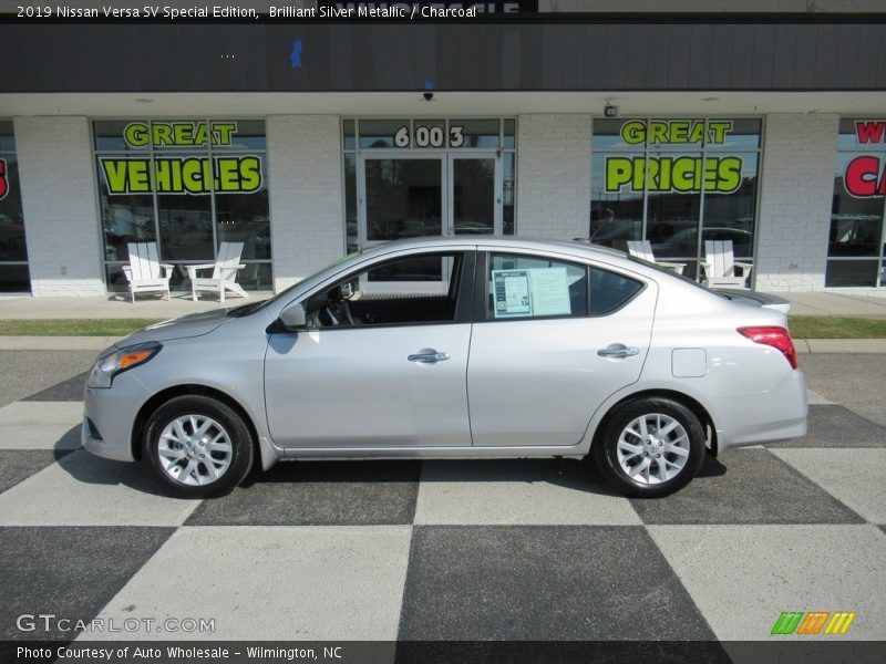 Brilliant Silver Metallic / Charcoal 2019 Nissan Versa SV Special Edition