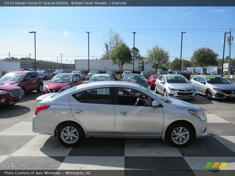 Brilliant Silver Metallic / Charcoal 2019 Nissan Versa SV Special Edition
