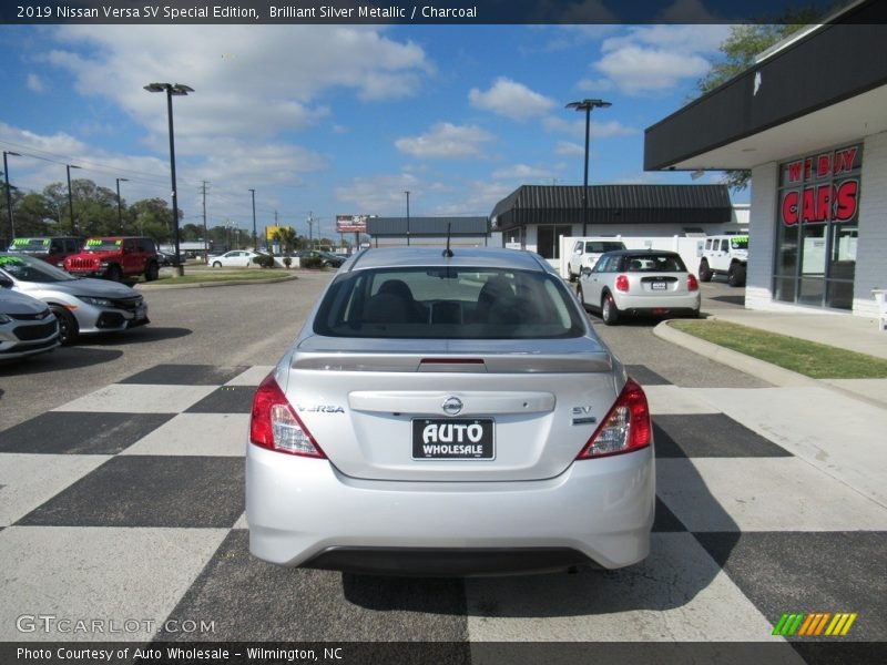 Brilliant Silver Metallic / Charcoal 2019 Nissan Versa SV Special Edition