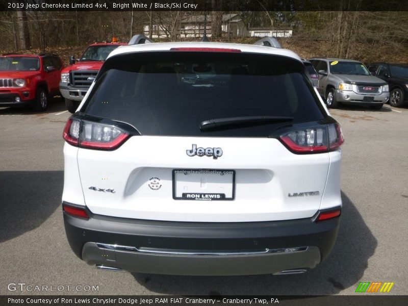 Bright White / Black/Ski Grey 2019 Jeep Cherokee Limited 4x4