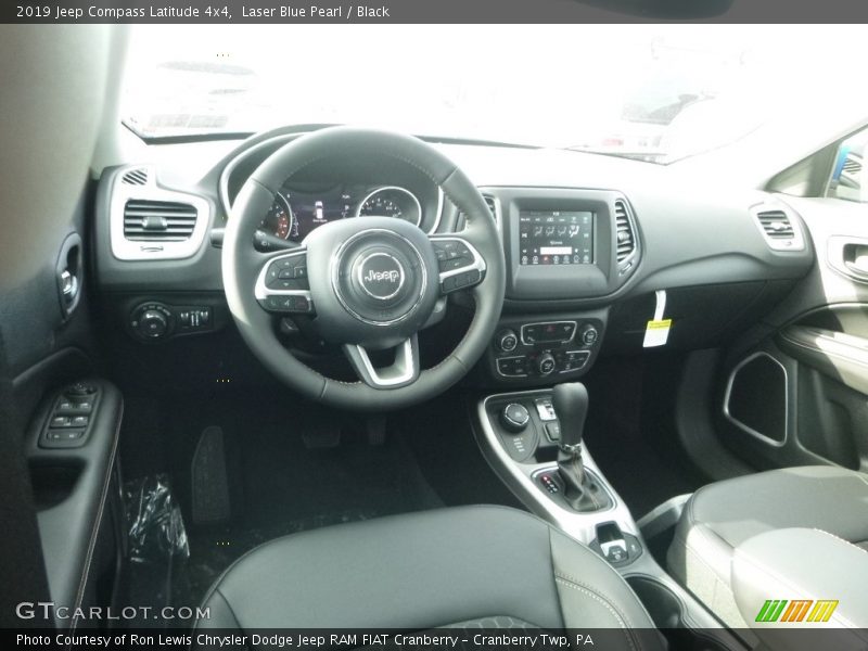 Laser Blue Pearl / Black 2019 Jeep Compass Latitude 4x4