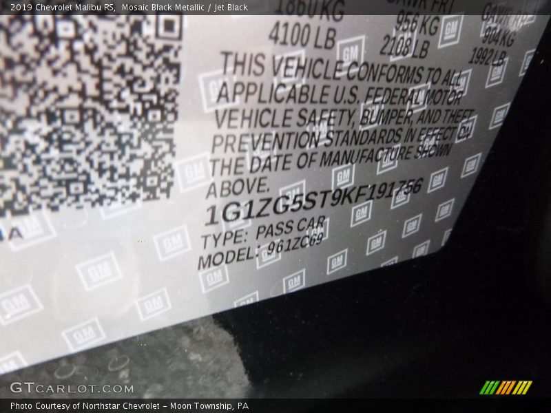 Mosaic Black Metallic / Jet Black 2019 Chevrolet Malibu RS