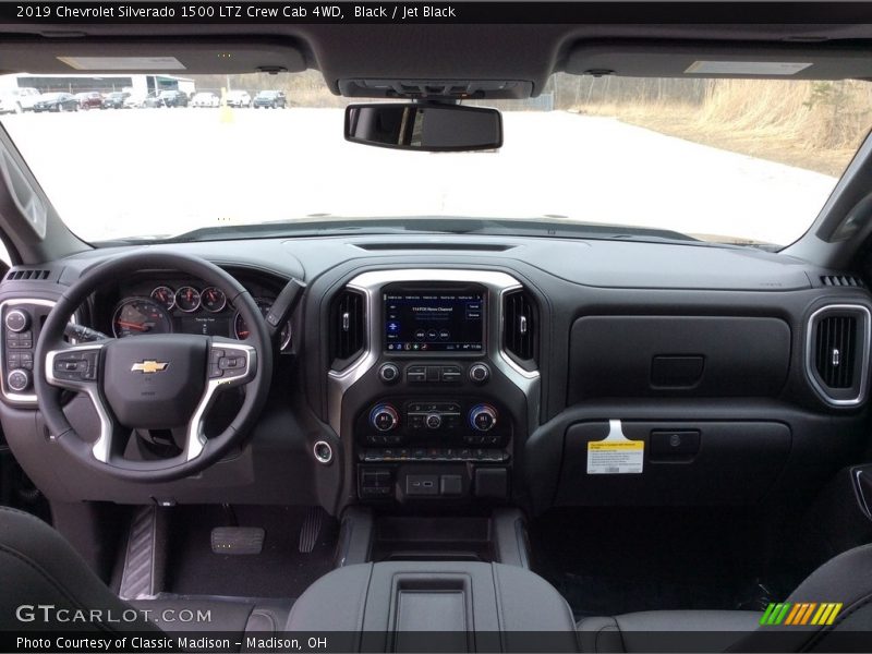 Dashboard of 2019 Silverado 1500 LTZ Crew Cab 4WD