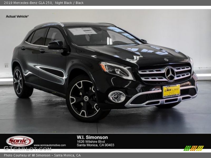 Night Black / Black 2019 Mercedes-Benz GLA 250