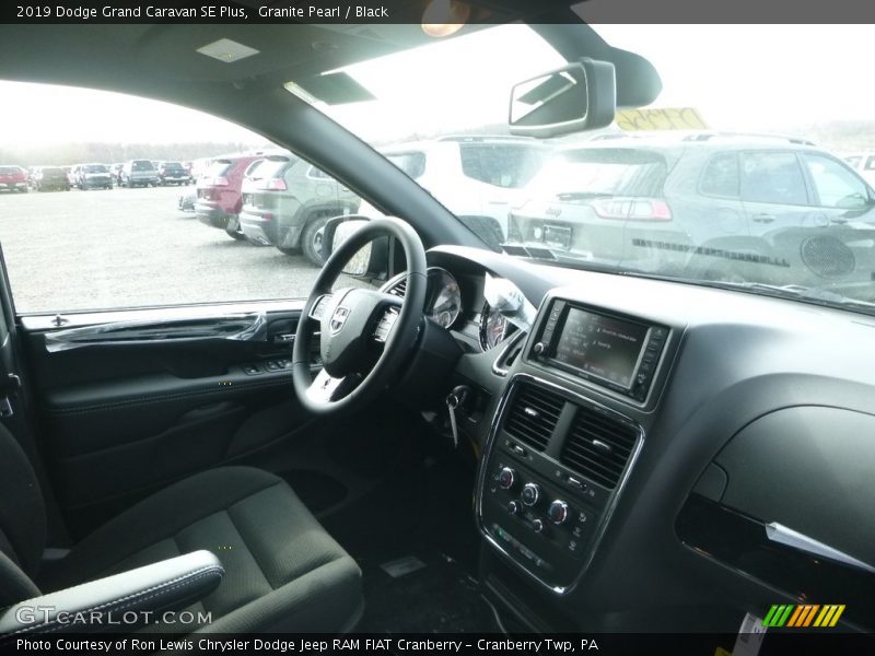 Granite Pearl / Black 2019 Dodge Grand Caravan SE Plus