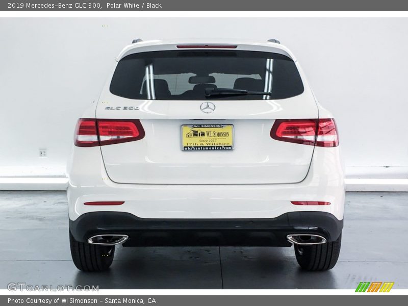 Polar White / Black 2019 Mercedes-Benz GLC 300
