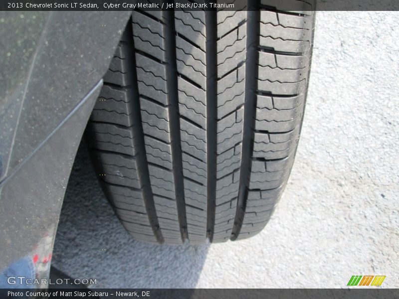 Cyber Gray Metallic / Jet Black/Dark Titanium 2013 Chevrolet Sonic LT Sedan