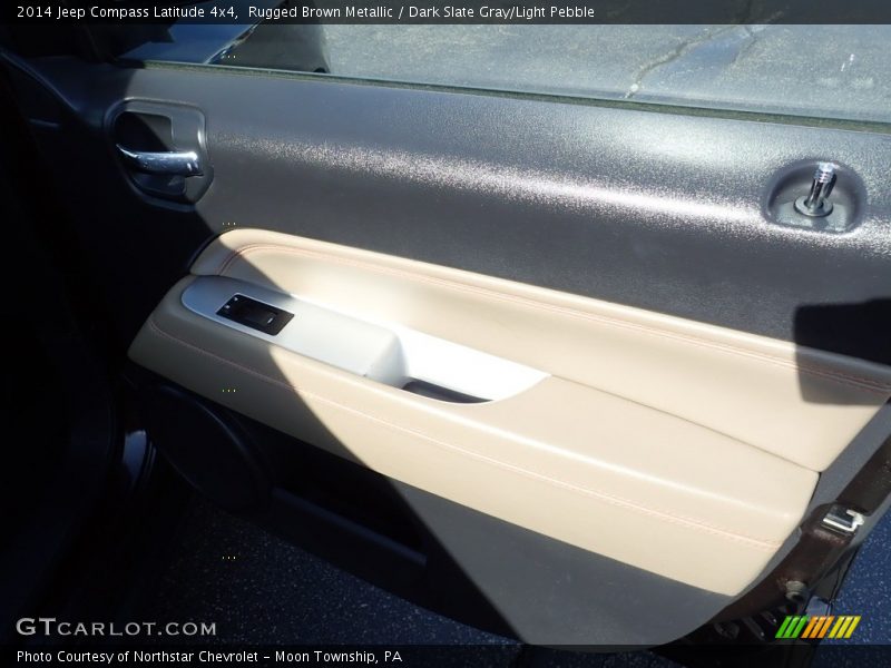 Rugged Brown Metallic / Dark Slate Gray/Light Pebble 2014 Jeep Compass Latitude 4x4