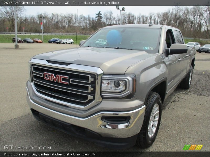 Pepperdust Metallic / Jet Black 2017 GMC Sierra 1500 SLE Crew Cab 4WD