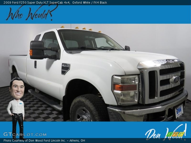 Oxford White / FX4 Black 2009 Ford F250 Super Duty XLT SuperCab 4x4