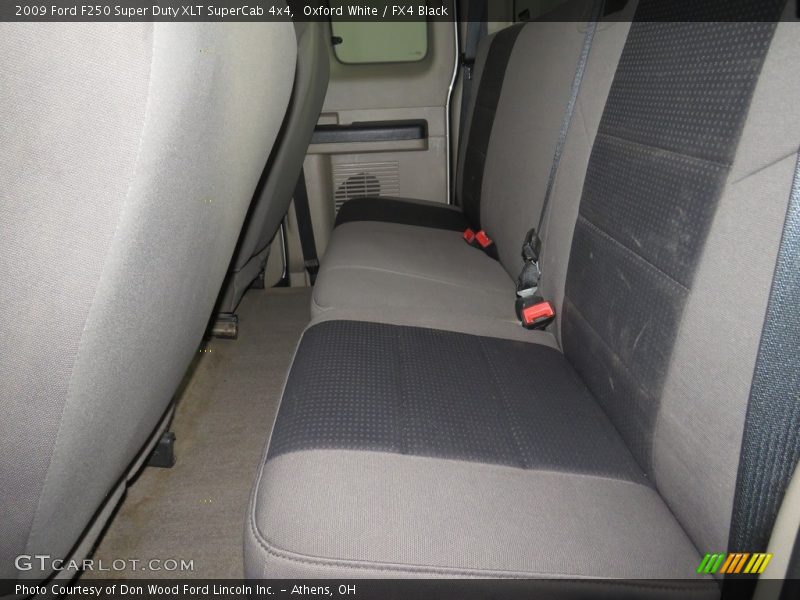 Oxford White / FX4 Black 2009 Ford F250 Super Duty XLT SuperCab 4x4