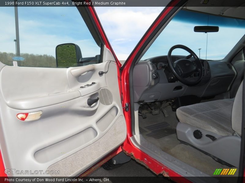Bright Red / Medium Graphite 1998 Ford F150 XLT SuperCab 4x4