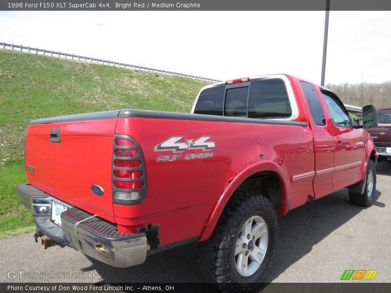 Bright Red / Medium Graphite 1998 Ford F150 XLT SuperCab 4x4