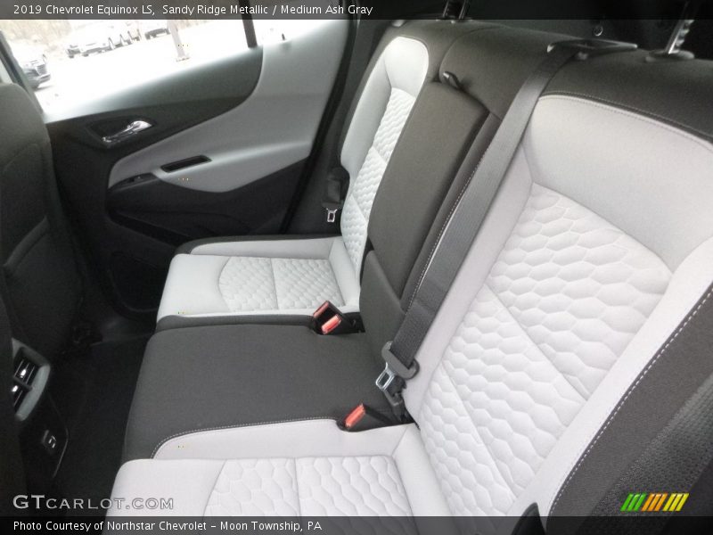 Sandy Ridge Metallic / Medium Ash Gray 2019 Chevrolet Equinox LS