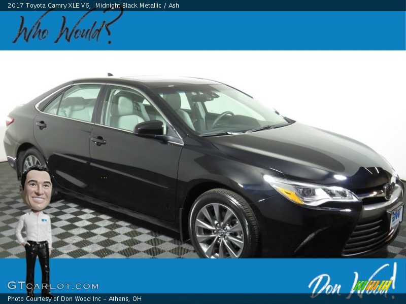 Midnight Black Metallic / Ash 2017 Toyota Camry XLE V6
