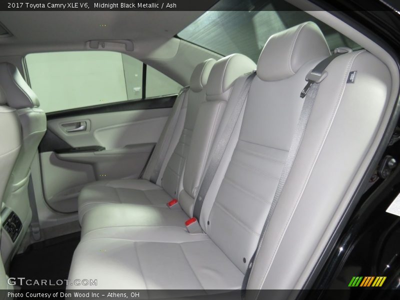 Midnight Black Metallic / Ash 2017 Toyota Camry XLE V6