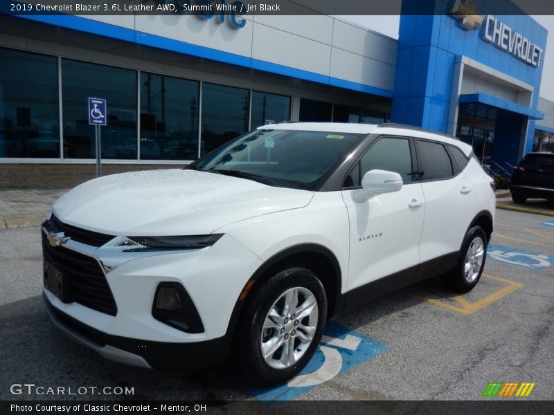 Summit White / Jet Black 2019 Chevrolet Blazer 3.6L Leather AWD