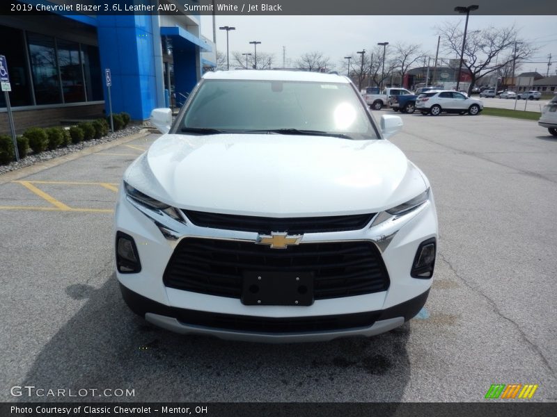 Summit White / Jet Black 2019 Chevrolet Blazer 3.6L Leather AWD