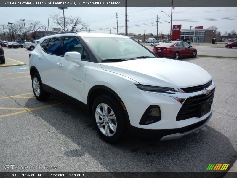 Summit White / Jet Black 2019 Chevrolet Blazer 3.6L Leather AWD
