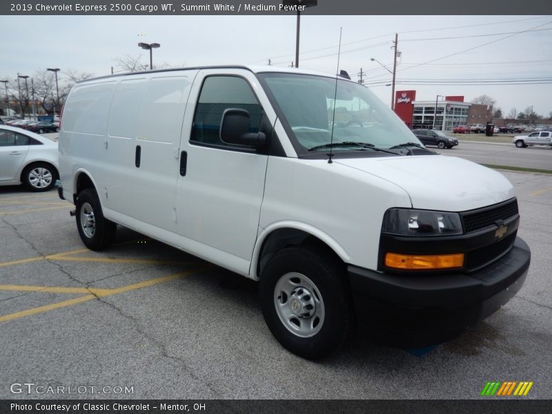 Summit White / Medium Pewter 2019 Chevrolet Express 2500 Cargo WT