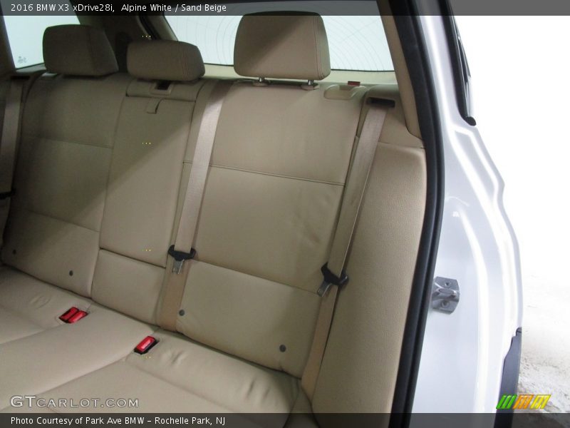 Alpine White / Sand Beige 2016 BMW X3 xDrive28i
