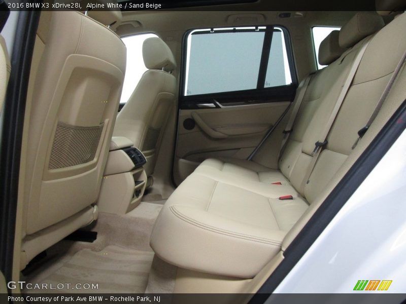 Alpine White / Sand Beige 2016 BMW X3 xDrive28i