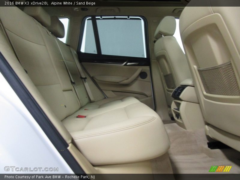 Alpine White / Sand Beige 2016 BMW X3 xDrive28i