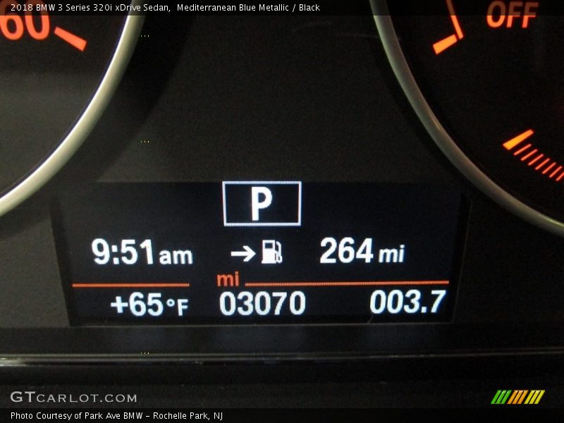 Mediterranean Blue Metallic / Black 2018 BMW 3 Series 320i xDrive Sedan
