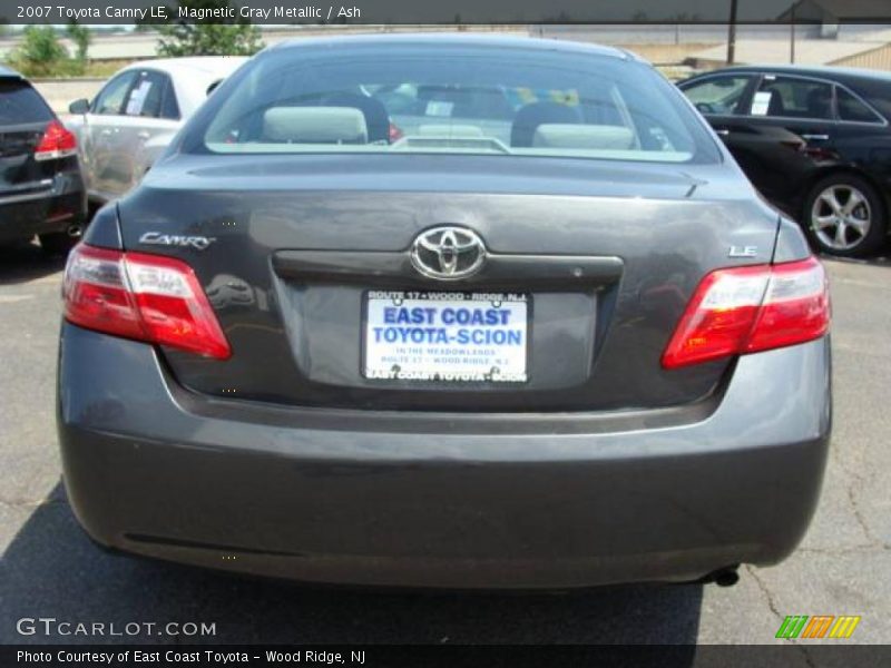 Magnetic Gray Metallic / Ash 2007 Toyota Camry LE