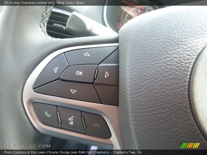 Sting-Gray / Black 2019 Jeep Cherokee Limited 4x4