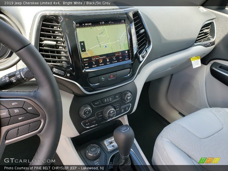 Bright White / Black/Ski Grey 2019 Jeep Cherokee Limited 4x4