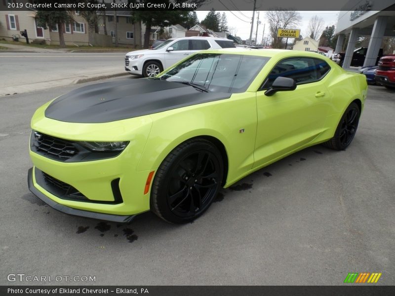 Front 3/4 View of 2019 Camaro RS Coupe