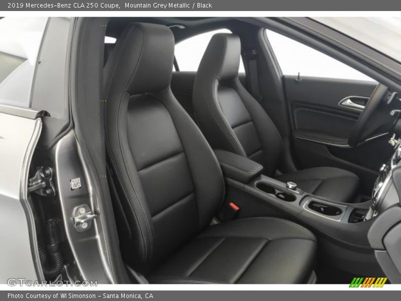 Mountain Grey Metallic / Black 2019 Mercedes-Benz CLA 250 Coupe
