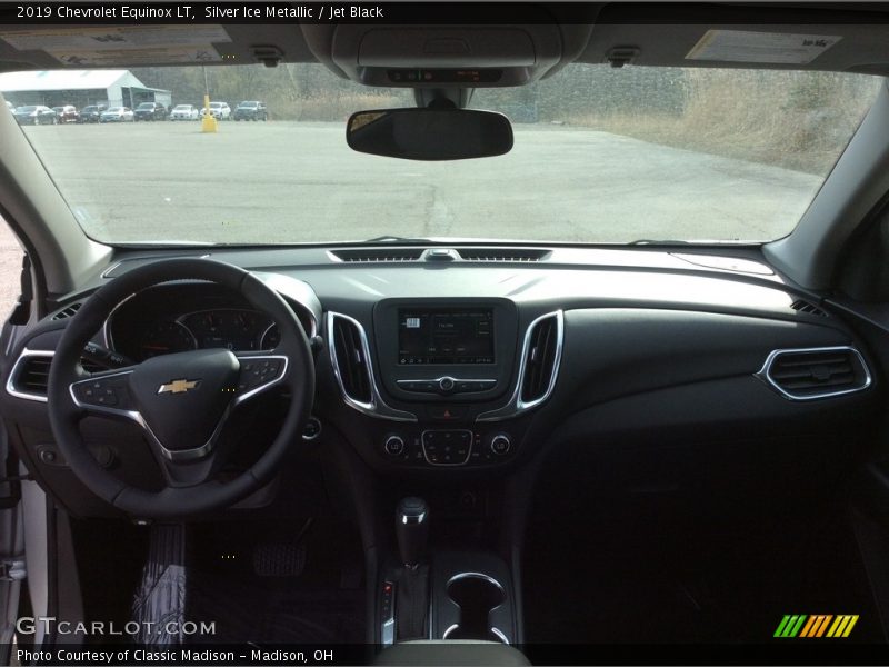 Silver Ice Metallic / Jet Black 2019 Chevrolet Equinox LT