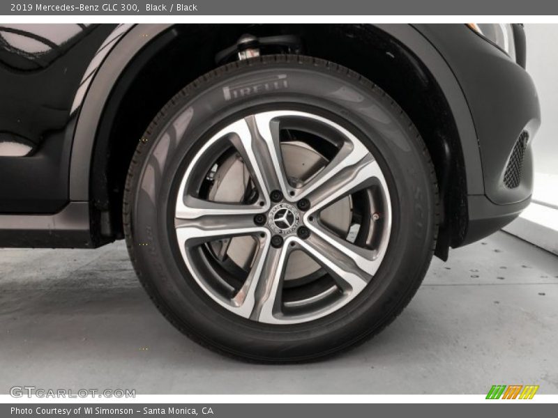 Black / Black 2019 Mercedes-Benz GLC 300