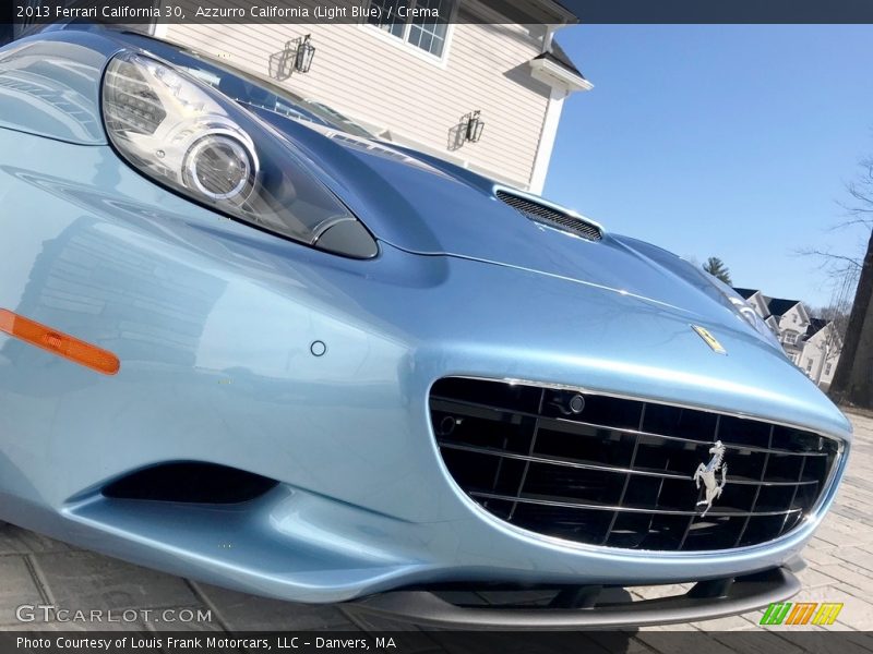 Azzurro California (Light Blue) / Crema 2013 Ferrari California 30