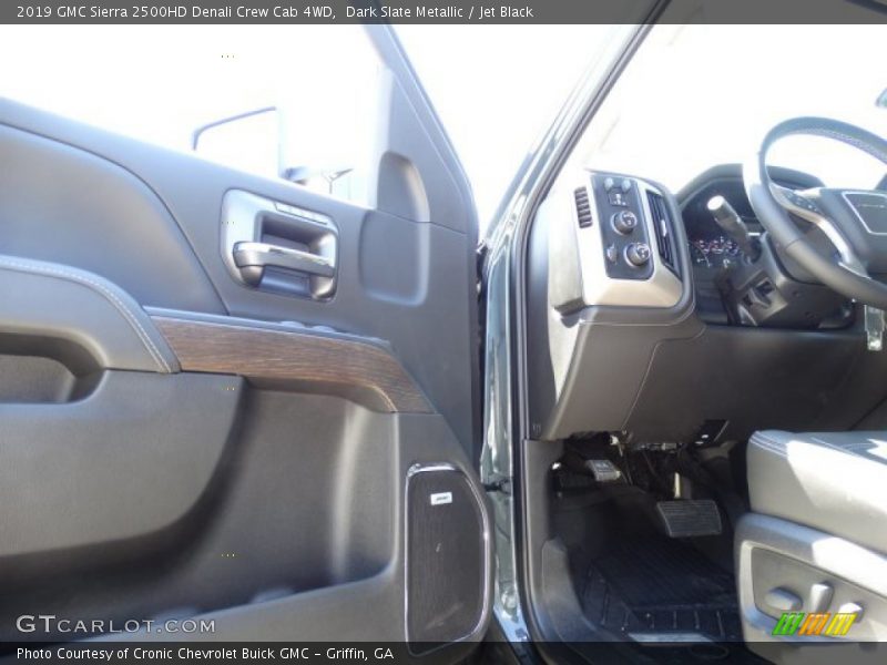 Dark Slate Metallic / Jet Black 2019 GMC Sierra 2500HD Denali Crew Cab 4WD